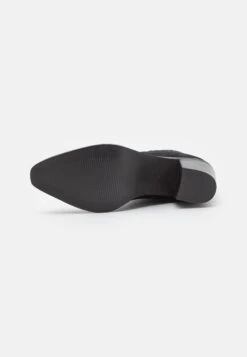 Anna Field Leather - Cowboy/Biker Ankle Boot 10 Anna Field Leather - Cowboy/Biker Ankle Boot -Anna Field Shop 4f759ecb38ca40ceb236d5aaa048f83a