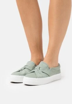Anna Field Slip-Ons - Mint