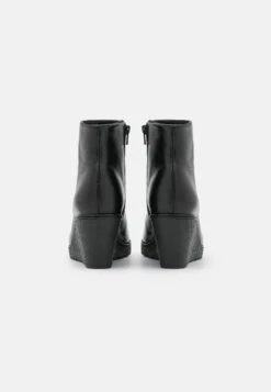 Anna Field Leather Winter Boot - Wedge Ankle Boots -Anna Field Shop 5cb7fed3fb3d45dab68bf6512052d6f8