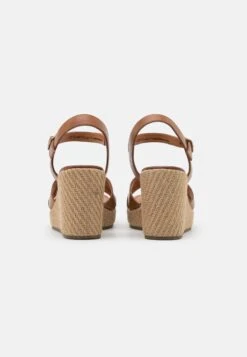 Anna Field Leather - Wedge Sandals -Anna Field Shop 6303c02a29dd4a34a4492595fda1c19a