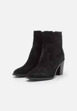 Anna Field Leather - Cowboy/Biker Ankle Boot 8 Anna Field Leather - Cowboy/Biker Ankle Boot -Anna Field Shop 6c430a1b6fa841009aa0054460ea1c21
