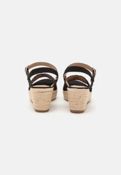 Anna Field Wedge Sandals - Wedge Sandals -Anna Field Shop 9a2191d2ce624941978722fb4589e2ca
