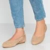 Leather- Ballet Pumps - Beige