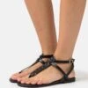 Anna Field T-Bar Sandals - Black
