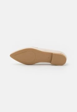 Anna Field Leather - Slip-Ons - Off White -Anna Field Shop fa0f4eac318f4b58baaeb45e08d9727f