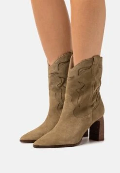 Anna Field Leather - Cowboy/Biker Ankle Boot - Khaki